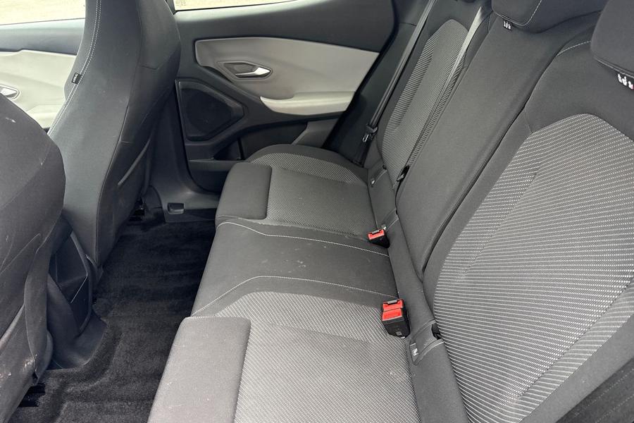 Ford EXPLORER Photo autoimg-5ffd87ee9383d5c9758d816c3d3777a83b320616.jpg