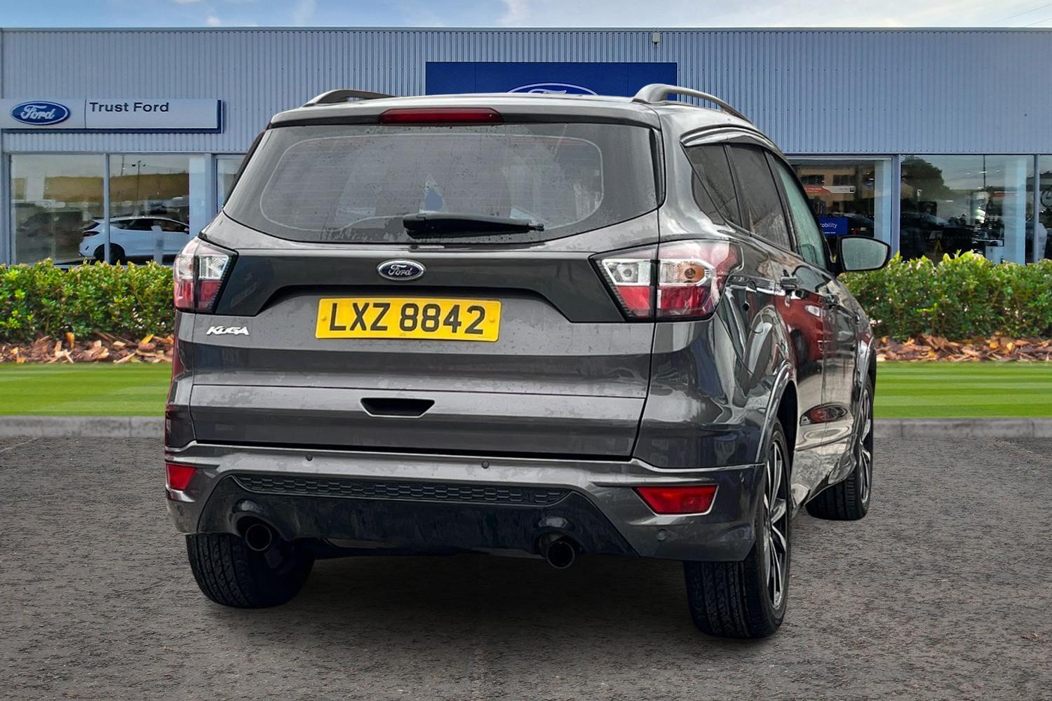 Ford KUGA Photo 3