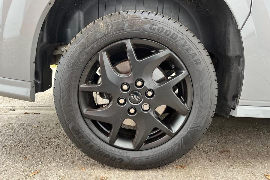Ford TRANSIT CUSTOM Photo autoimg-5fffa523849301221fa164dea2b35de2b55a89a0.jpg