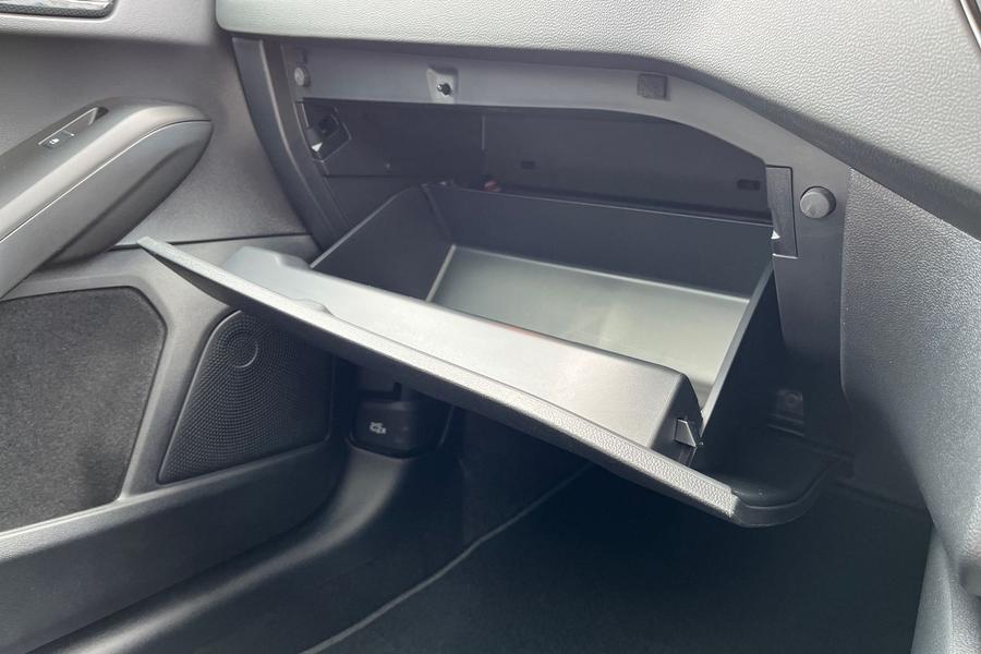 Ford FOCUS Photo autoimg-6001924d931e787e6525be00e990a3b8f7a89fa5.jpg