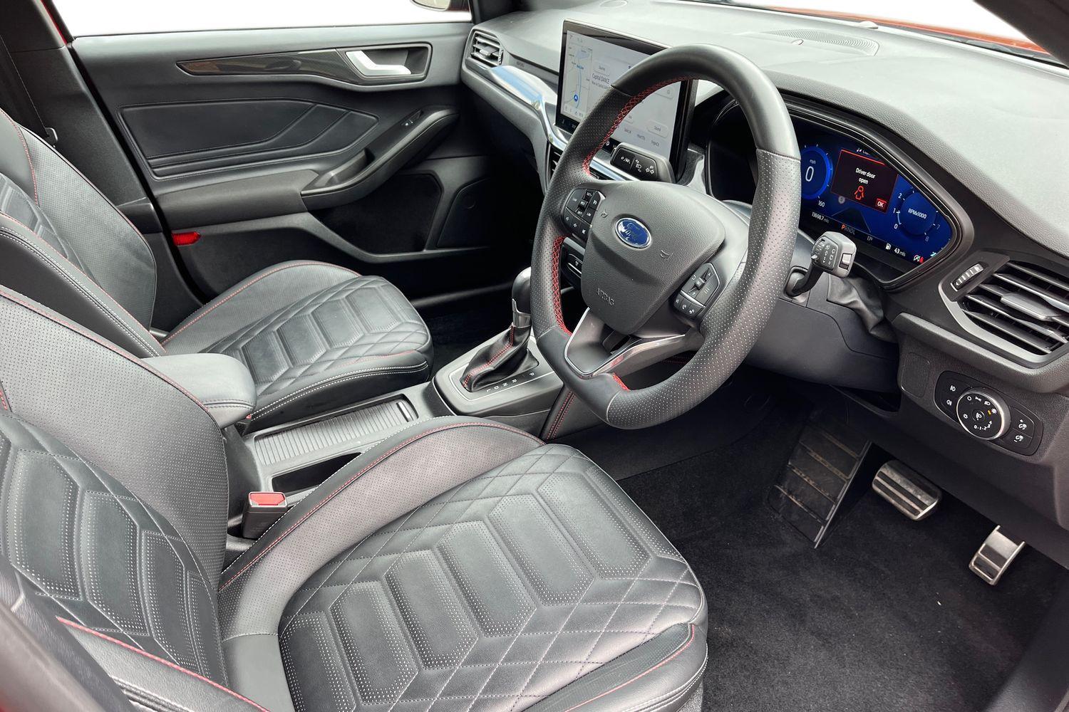 Ford FOCUS Photo 8