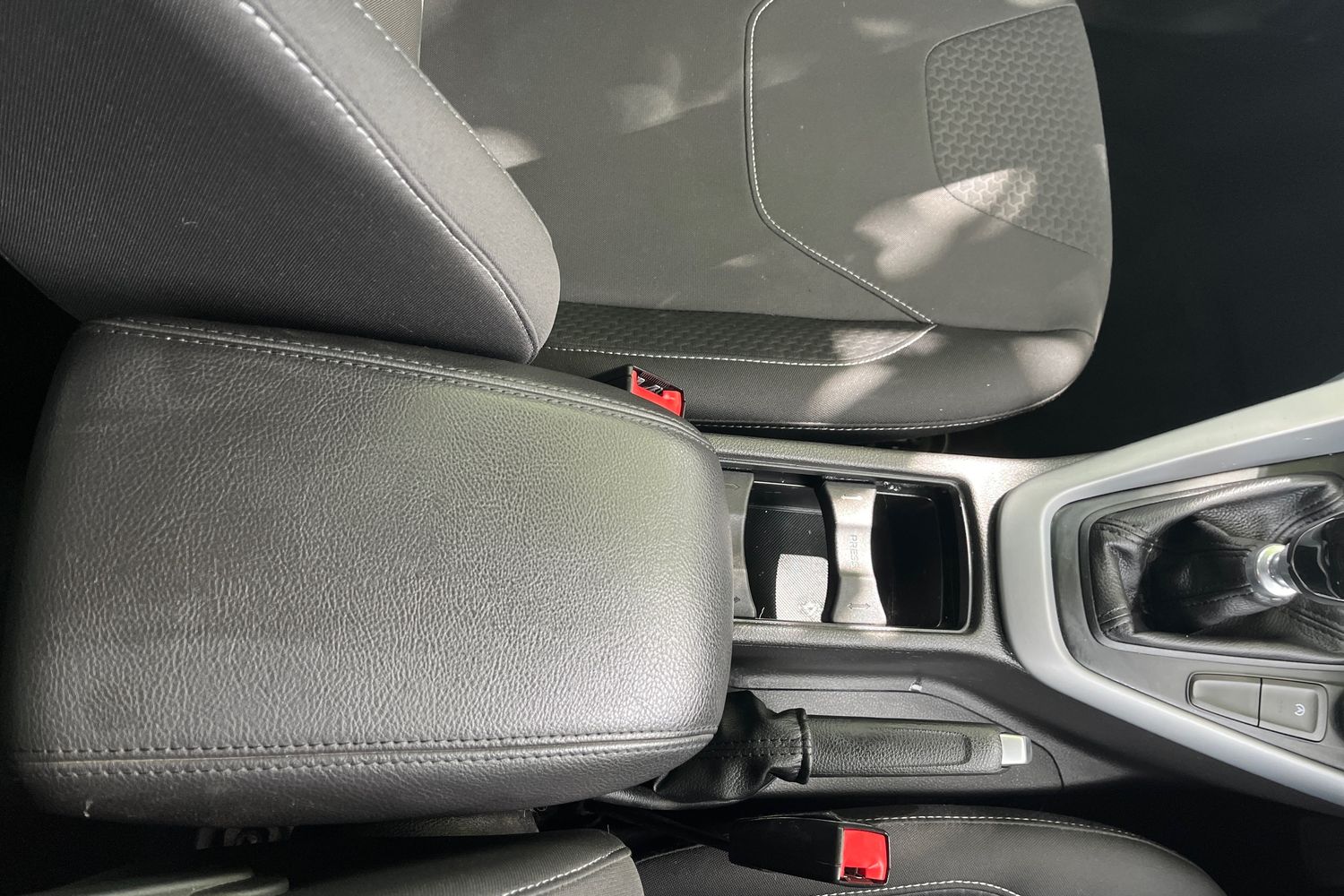 Ford FOCUS Photo 26