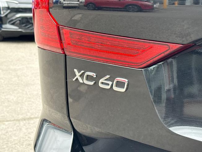 VOLVO XC60 Photo 33
