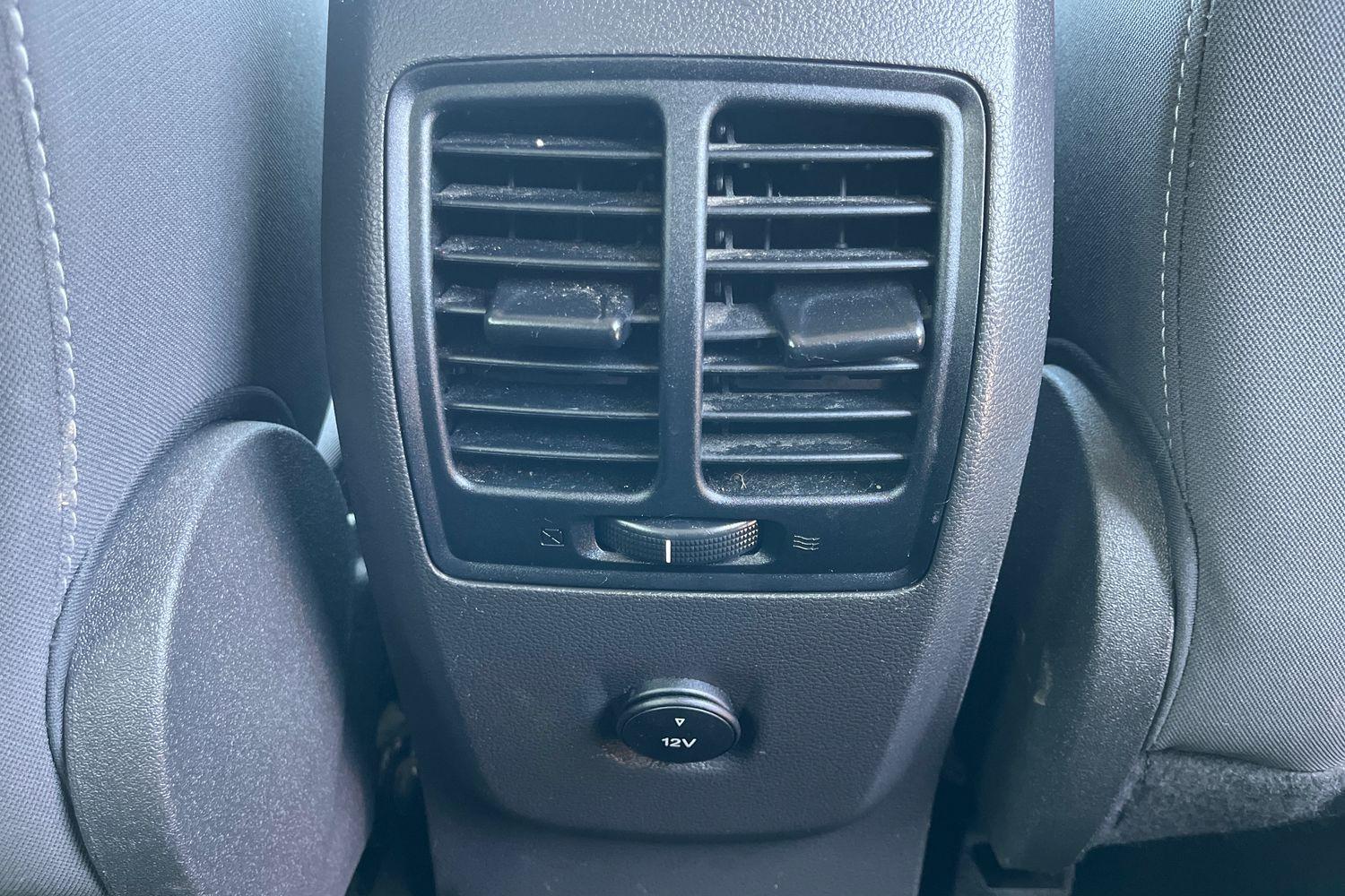 Ford KUGA Photo 35