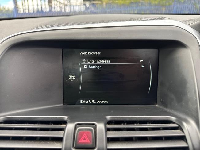 VOLVO XC60 Photo 36