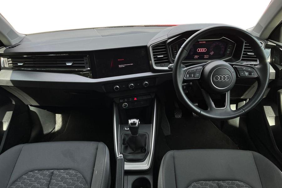 Audi A1 Photo autoimg-6011da64b4c85fe116b8b757890cbf77668119c4.jpg
