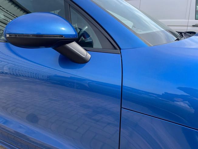 PORSCHE Macan Photo 20