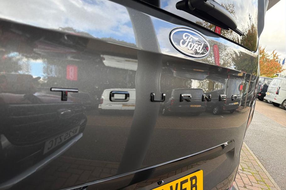 Used Ford TOURNEO CUSTOM 19