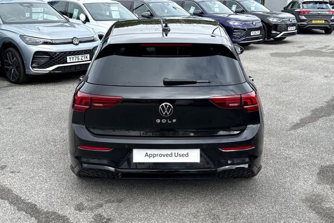 VOLKSWAGEN Golf Photo 39