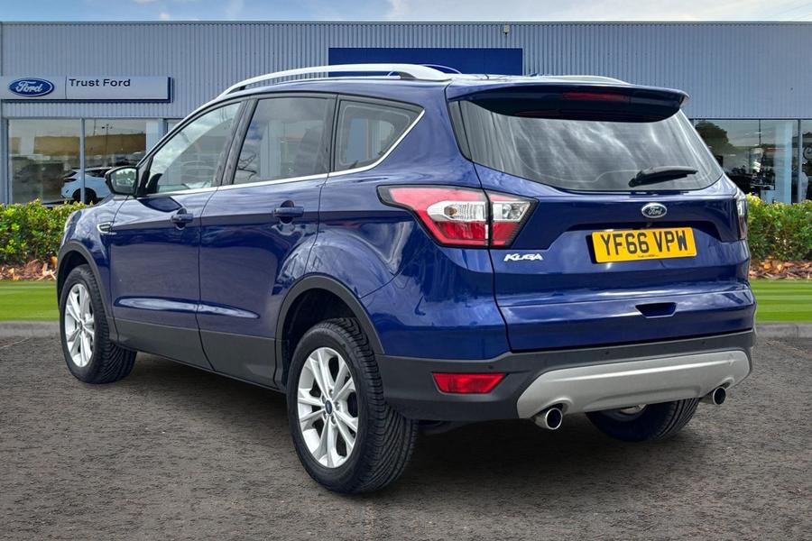 Ford KUGA Photo autoimg-601c99437e5218a4ce51ecd8bee525bf2e1de4bd.jpg