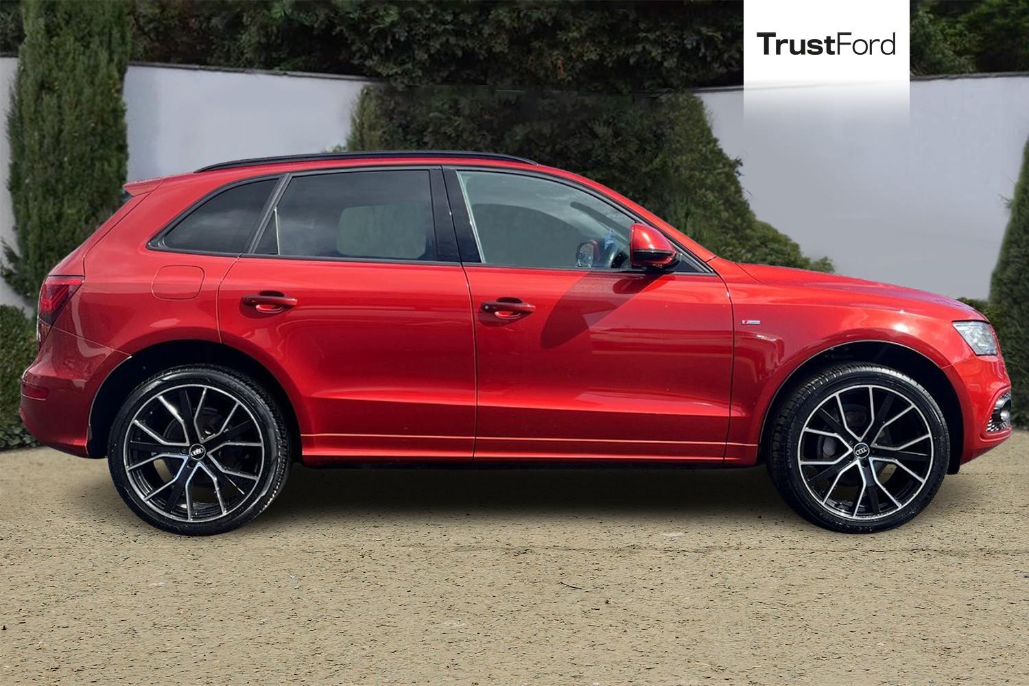 Audi Q5 Photo 2