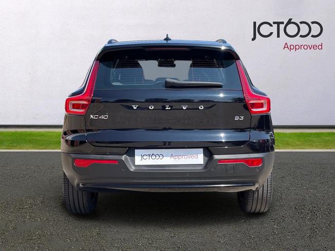 VOLVO Xc40 Photo 7