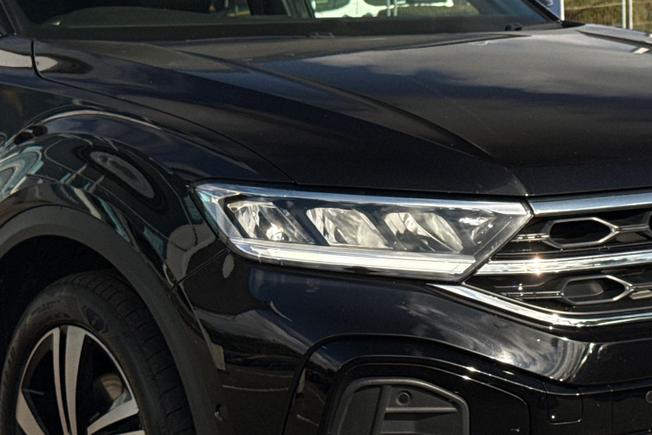 Volkswagen T-Roc Photo 19