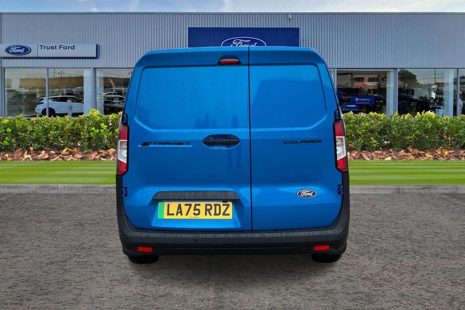 Used Ford E-TRANSIT COURIER LA75RDZ 13