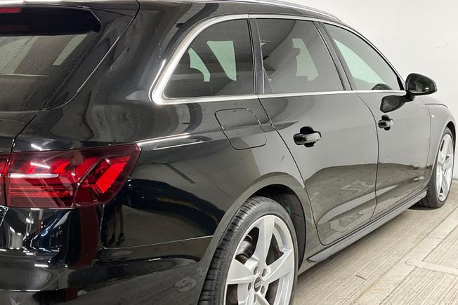 Audi A4 Avant Photo 37