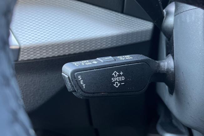 AUDI Q2 Photo 37
