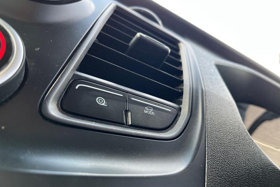 Ford TRANSIT Photo autoimg-60318fa7e27221f6d938064393535fde8809da17.jpg