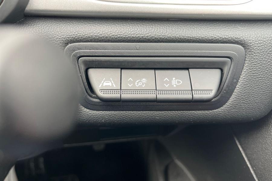 Renault CAPTUR Photo autoimg-60364bce41d841f64df457d0a429d74cfa1c573f.jpg