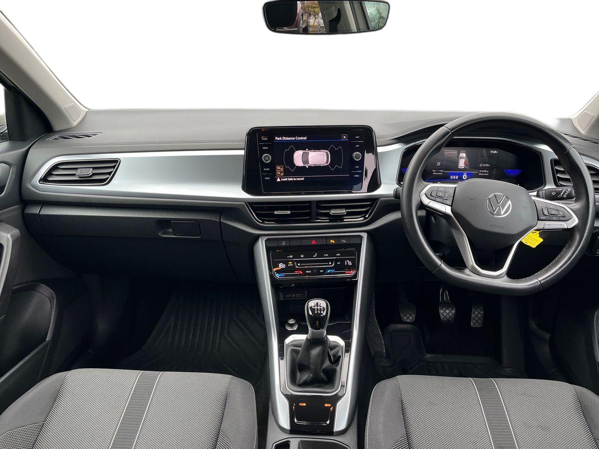 Volkswagen T-Roc Photo 9