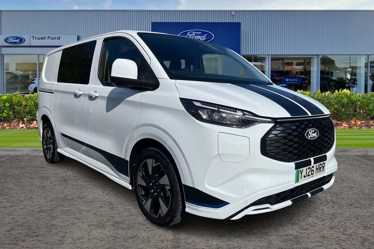 Ford E-TRANSIT CUSTOM Photo 0