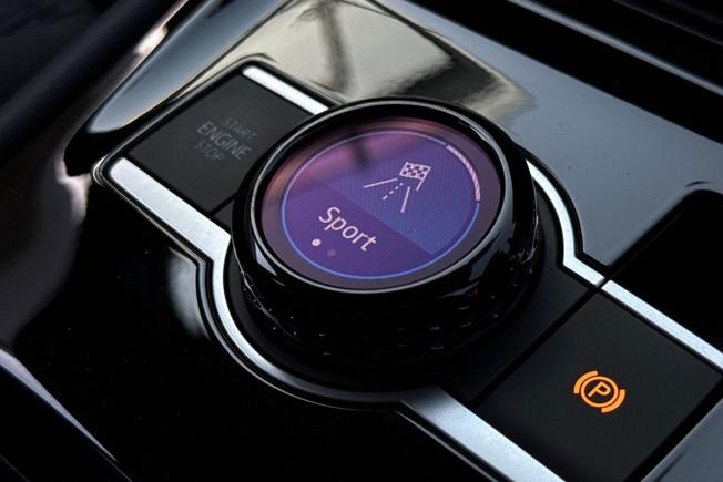 VOLKSWAGEN Tiguan Photo 25