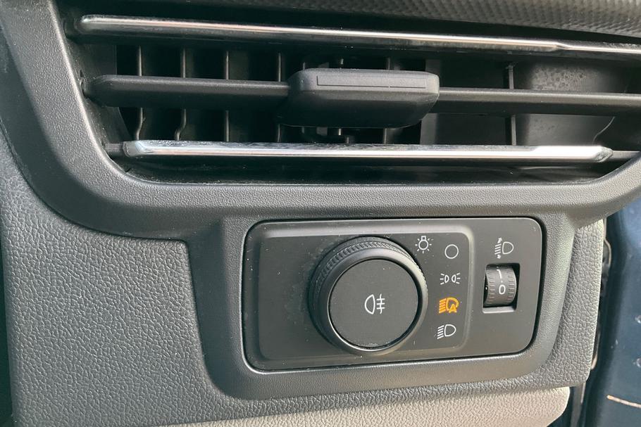 Used FORD TRANSIT CUSTOM YR74FCD 27