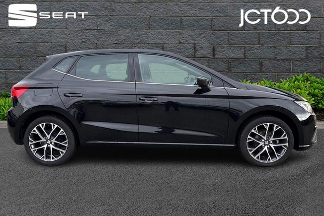 SEAT Ibiza Photo 4