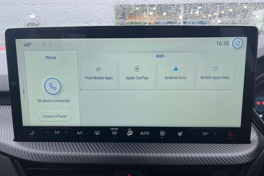 Ford KUGA Photo autoimg-6040f45e4de3e6710f1be593caccd4d53a12180d.jpg