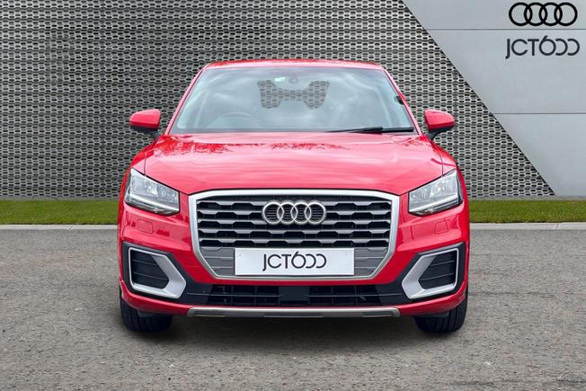 AUDI Q2 Photo 8
