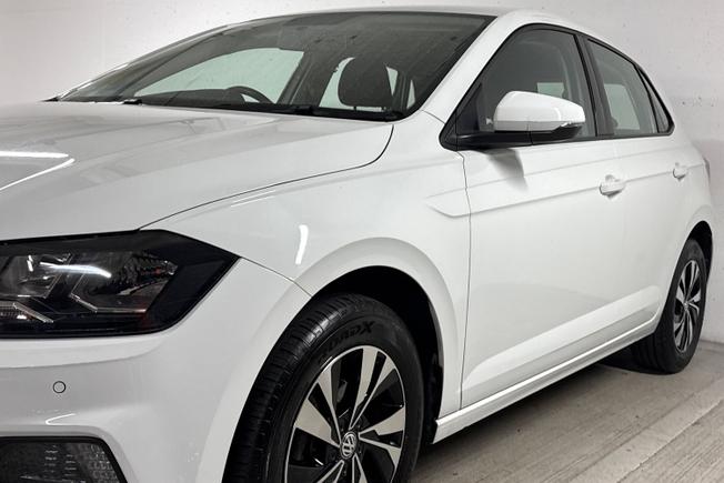 VOLKSWAGEN Polo Photo 30