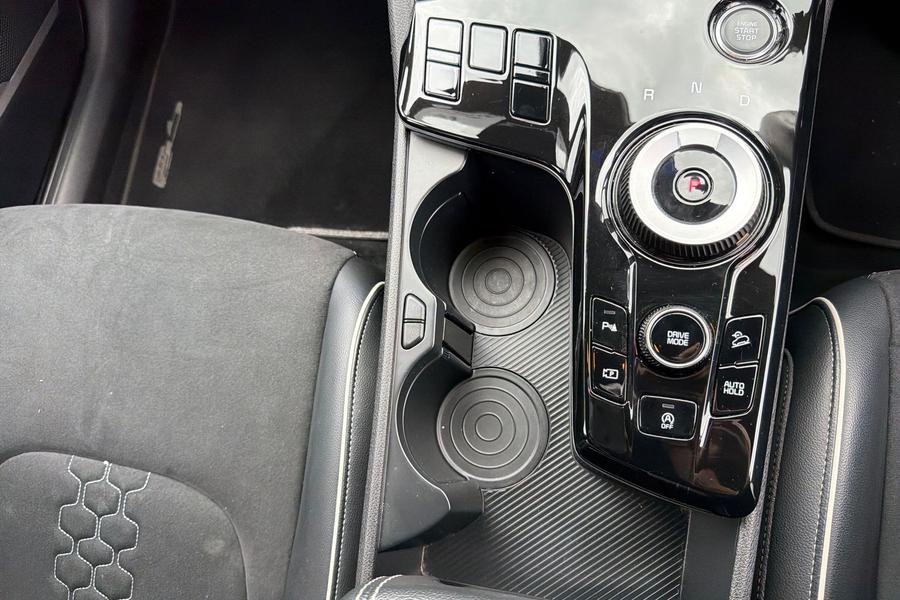 Kia SPORTAGE Photo autoimg-604433da667e825bacba386287a8350870da57b4.jpg