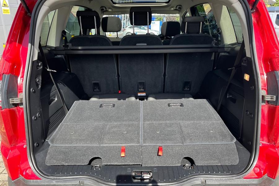 Ford S-Max Photo autoimg-6049e917fc4536f504c98fe791b62fe703715bbe.jpg