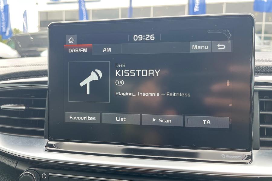 Kia CEED Photo autoimg-604c778e0ec582800b7e1bf7ccf26370dd11488b.jpg