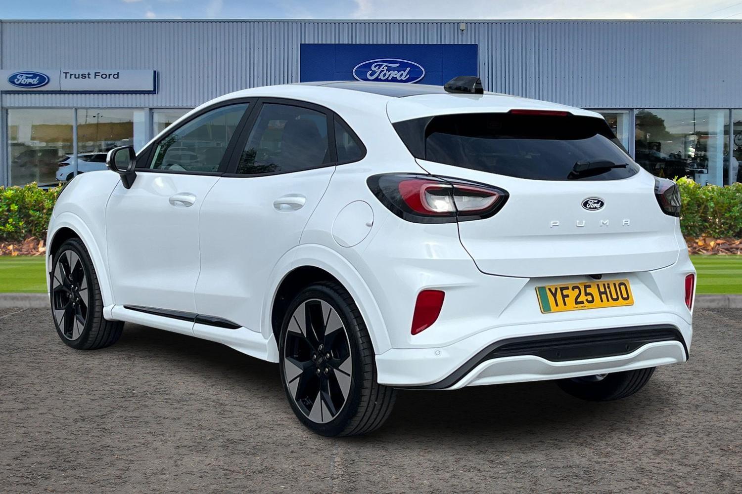 Ford Puma Gen-E Photo 1
