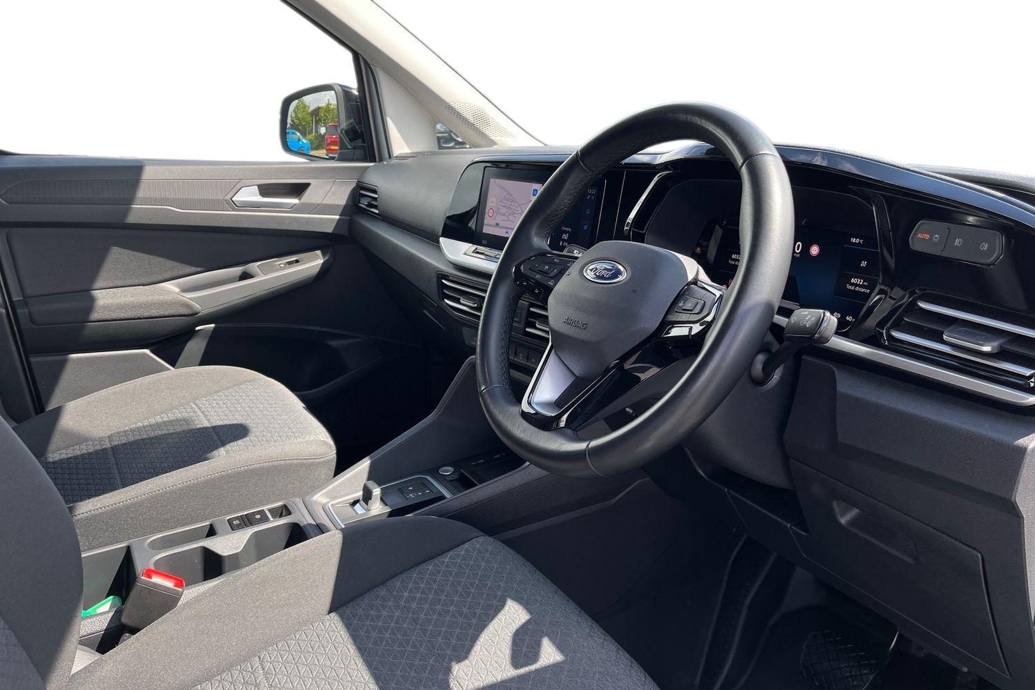 Ford TRANSIT CONNECT Photo 13