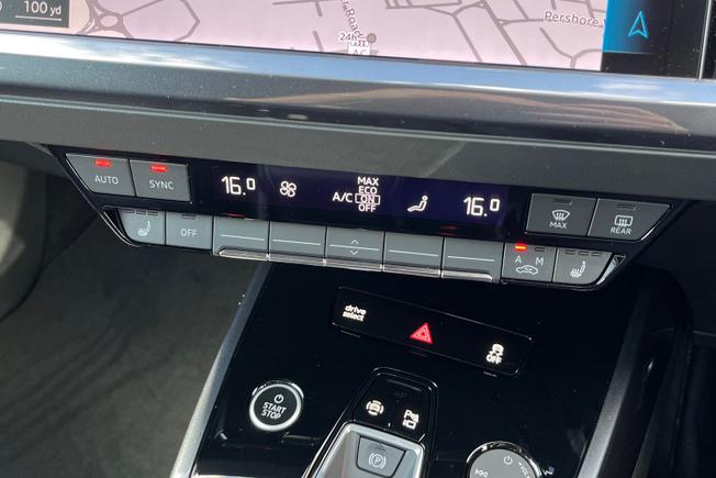 Audi Q4 e-tron Photo 39