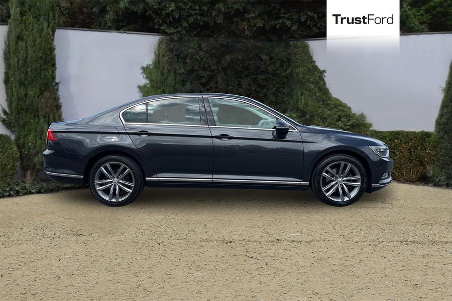 Volkswagen PASSAT Photo autoimg-6055be3396dd500f22e5a946b69df164948bc0c3.jpg