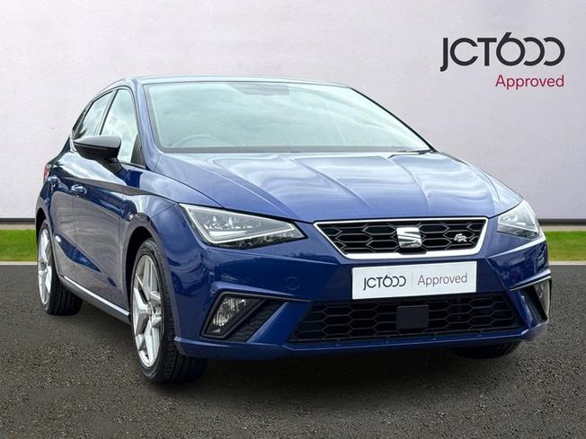 SEAT Ibiza Photo 1