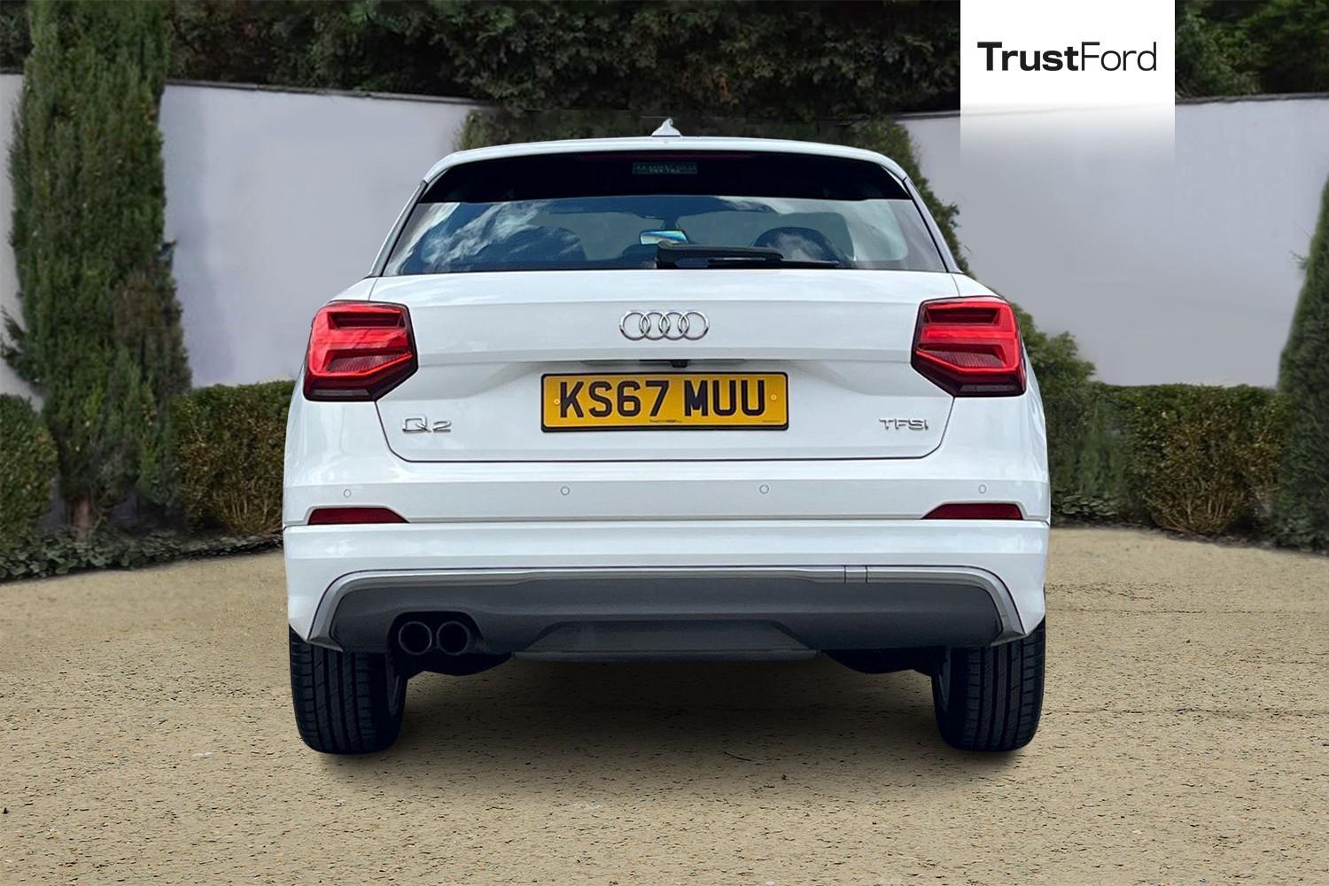 Audi Q2 Photo 6