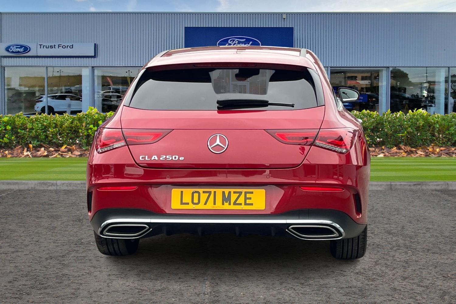 Mercedes-Benz CLA Photo 6
