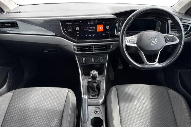 VOLKSWAGEN Polo Photo 10