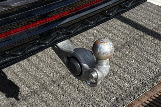 VOLKSWAGEN Touareg Photo 25