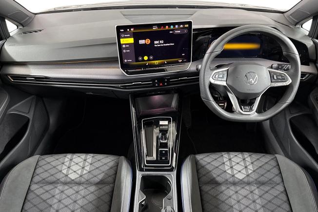 Volkswagen Golf Photo 10