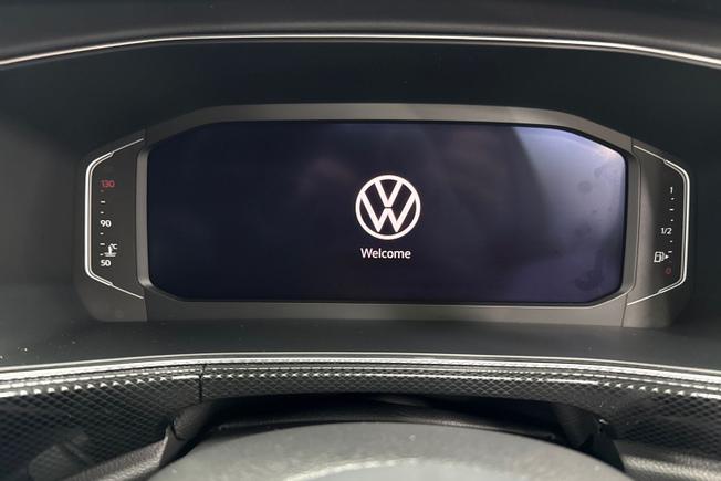 VOLKSWAGEN T-Cross Photo 15