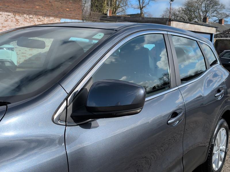 Used Renault Kadjar FL69YFH 25