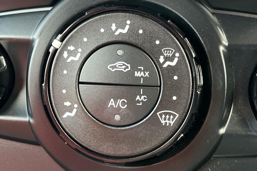 Ford FIESTA Photo autoimg-60690c4b014610fd412d1ecf61a48529498ba2b1.jpg