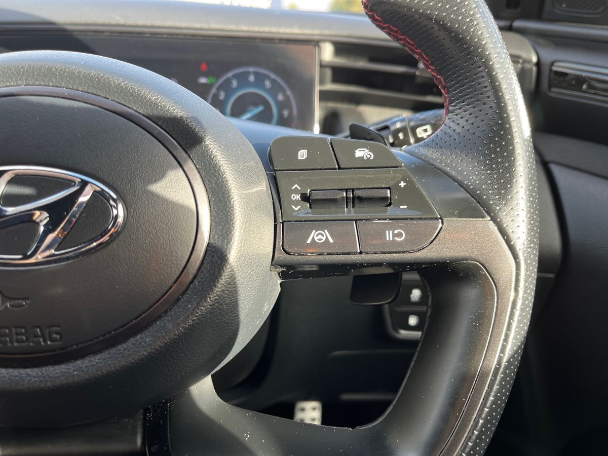Hyundai TUCSON Photo 16
