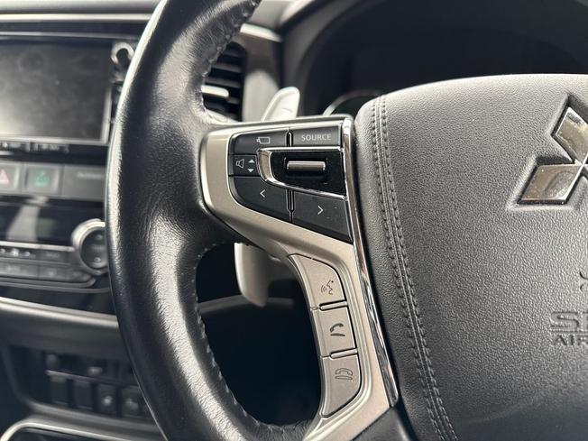 Mitsubishi Outlander Photo 16