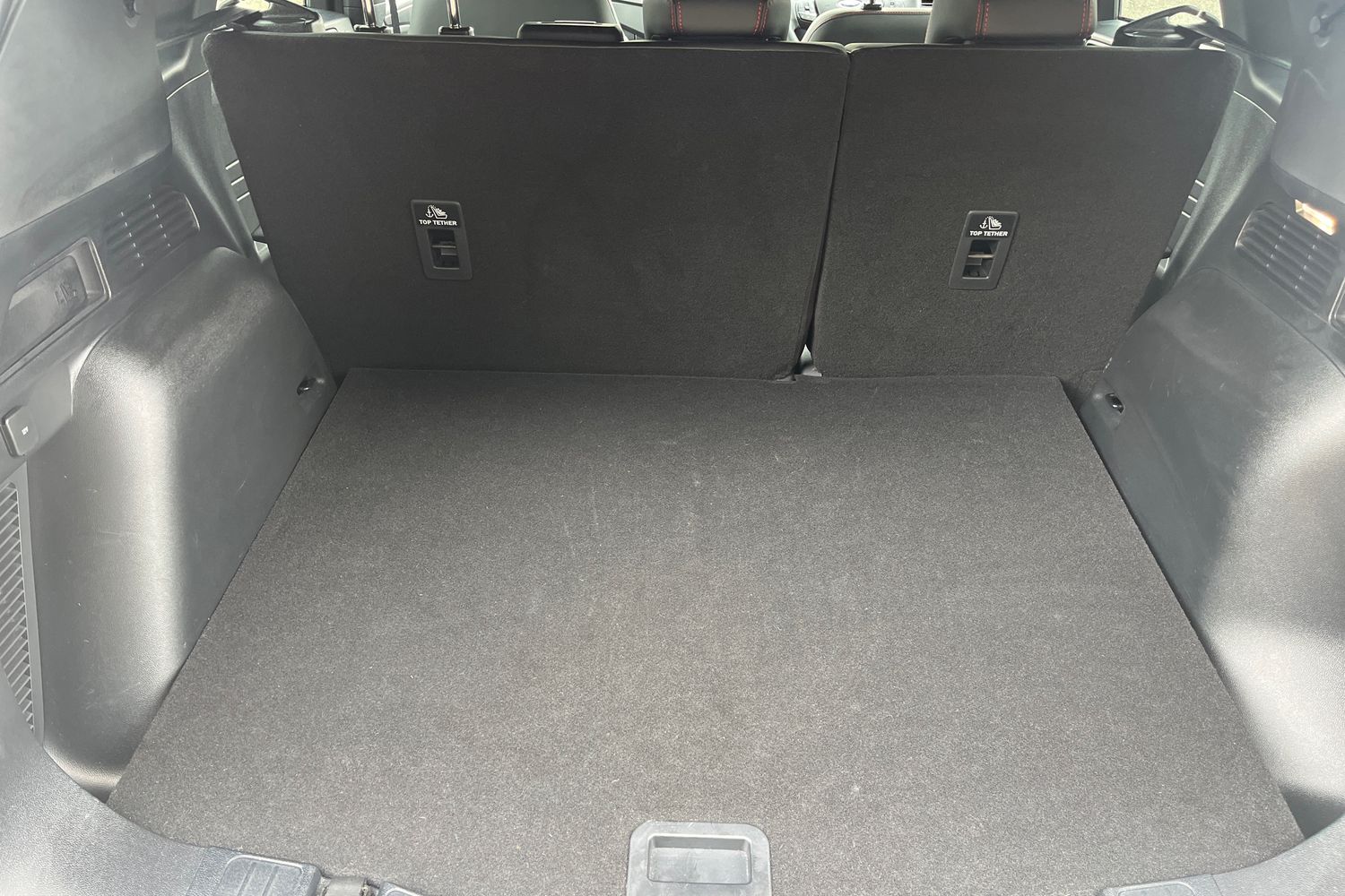 Ford KUGA Photo 20