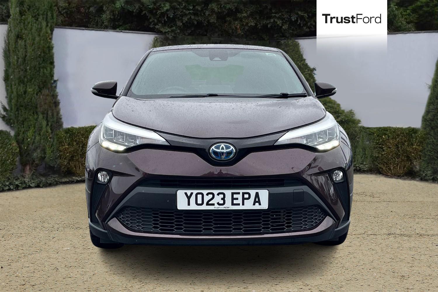 Toyota C-HR Photo 5